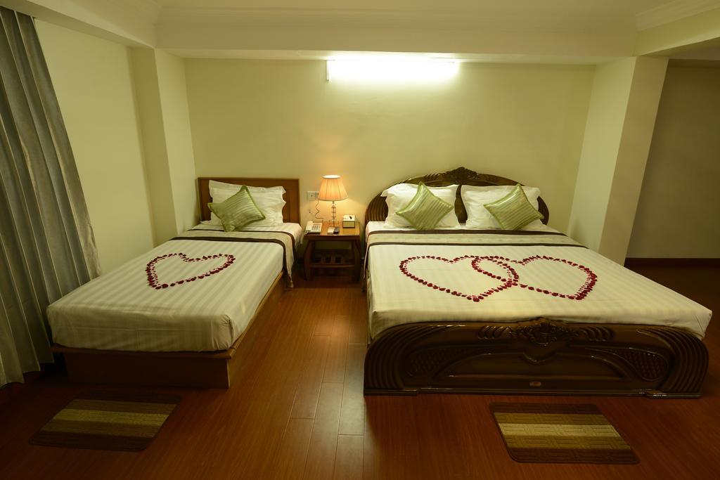 Win Star Hotel Мандалай Экстерьер фото