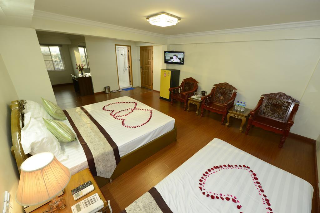 Win Star Hotel Мандалай Экстерьер фото