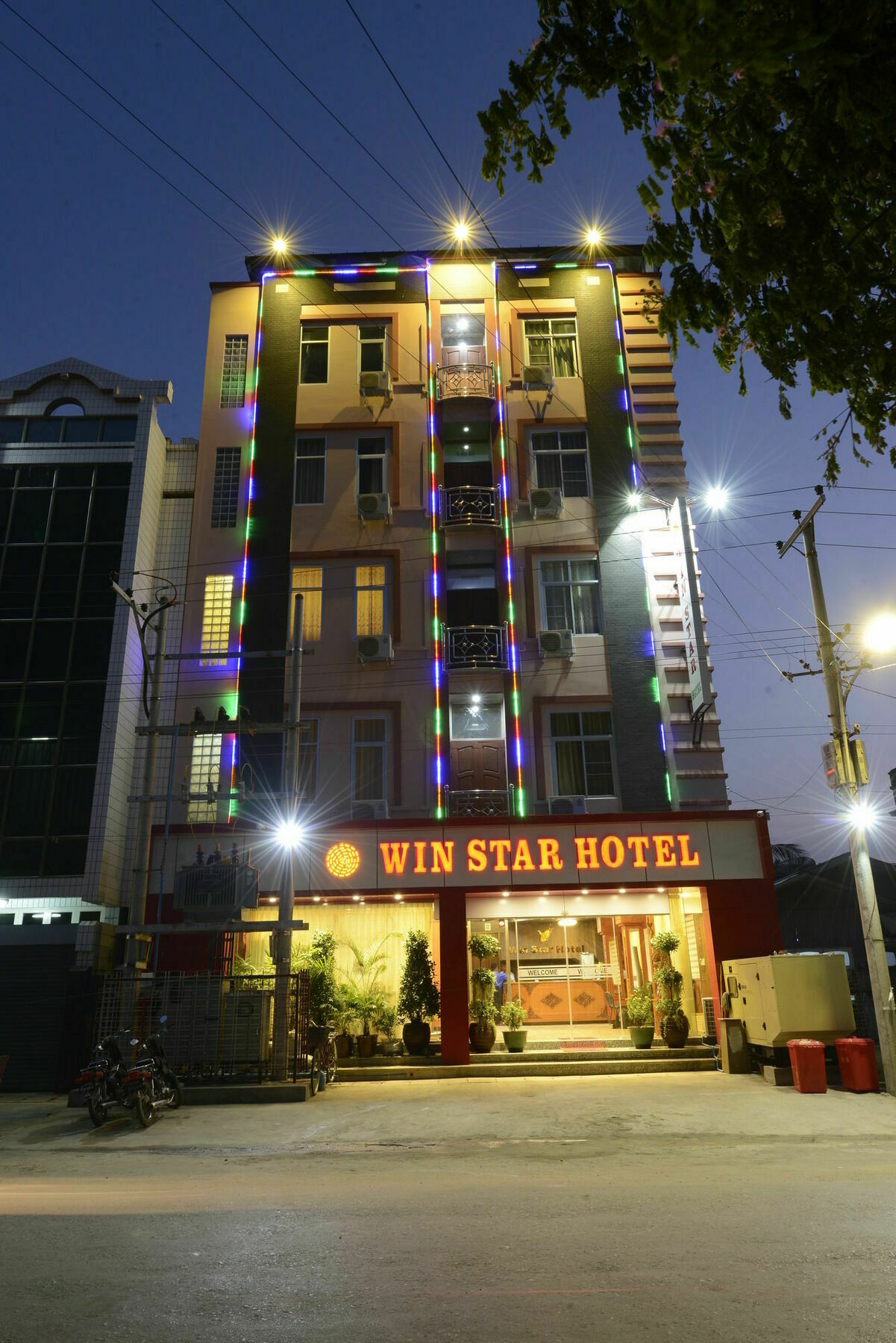 Win Star Hotel Мандалай Экстерьер фото